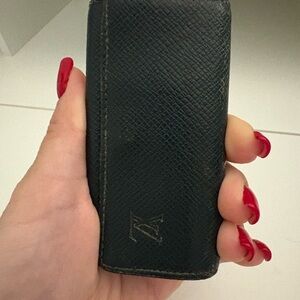Louis Vuitton Black/Dark green Key Holder